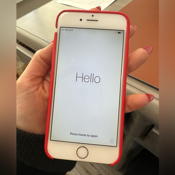 Gold 128 GB IPhone 6 - Picture 10 of 10